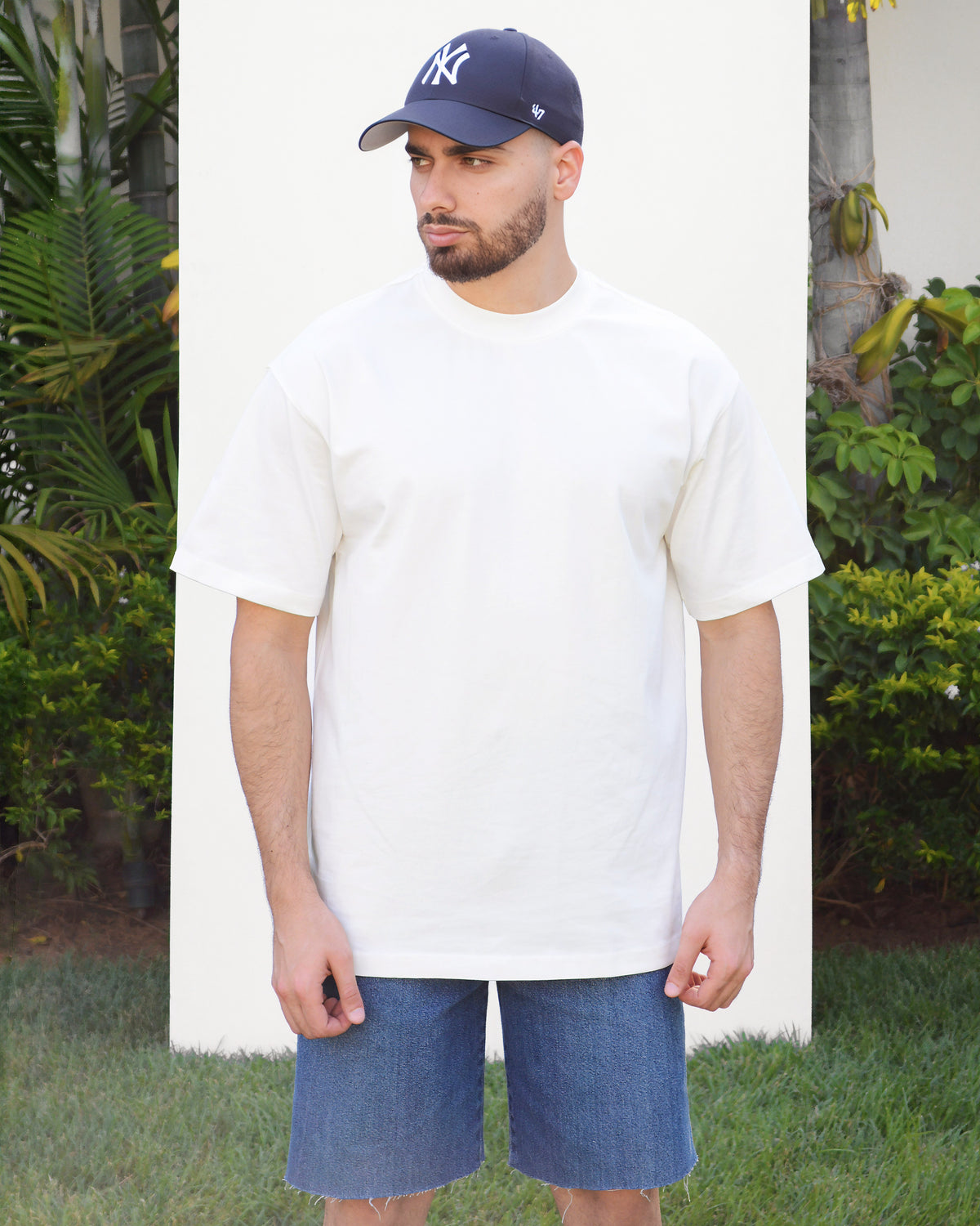 LA SIESTA OVERSIZE T-SHIRT - WHITE